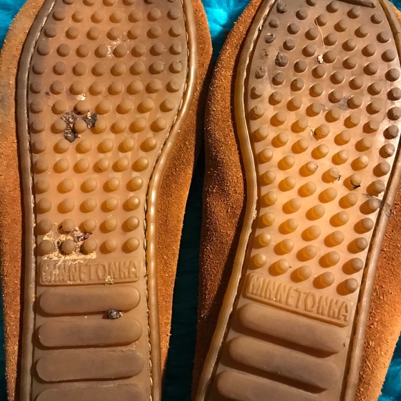 Minnetonka Tan Flats Sz6 - Picture 3 of 3